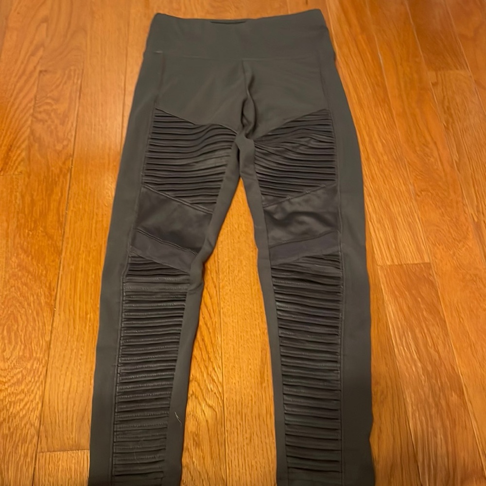 Grey fitness high waisted leggings